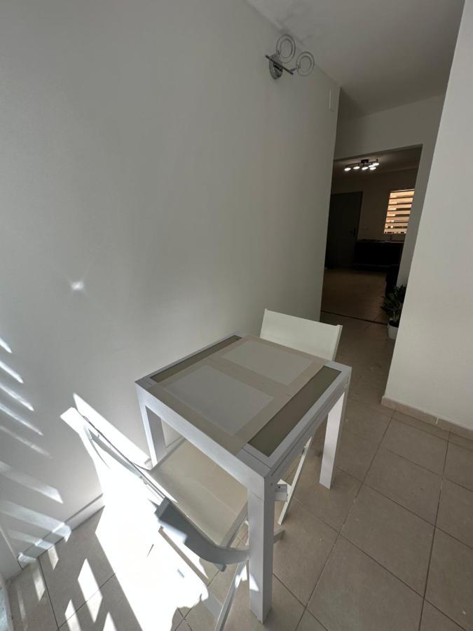 Location T2 Meuble Baie Mahault Convenance Apartman Kültér fotó